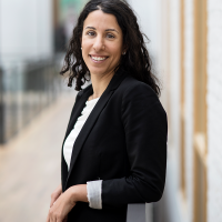 Profile  Amy  Loutfi